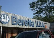 Beretta: il Pentagono annuncia un bando di gara per la fornitura di nuove pistole. Bisognerà battere la concorrenza