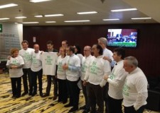 Al Pirellone protesta della  Lega Nord in aula con le magliette “Si allo Spiedo – No al Kebap”.
