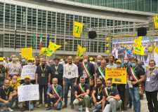 #bastacinghiali – manifestazione Coldiretti a Milano